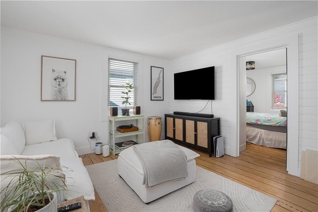 23 Holland St #2 - Photo 2 of 14