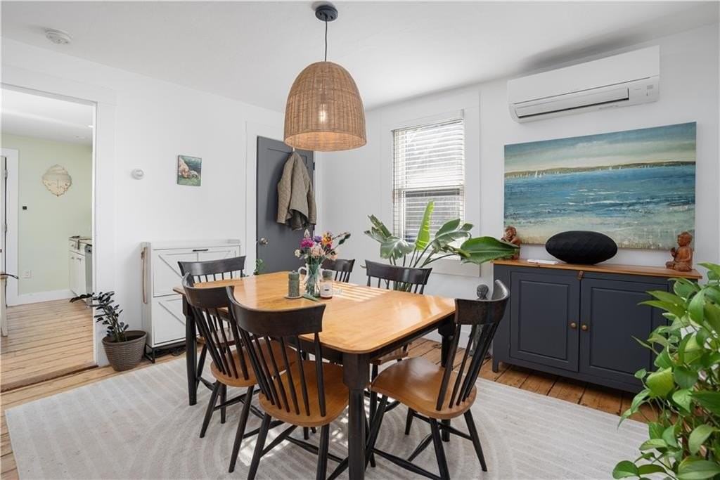 23 Holland St #2 - Photo 5 of 14