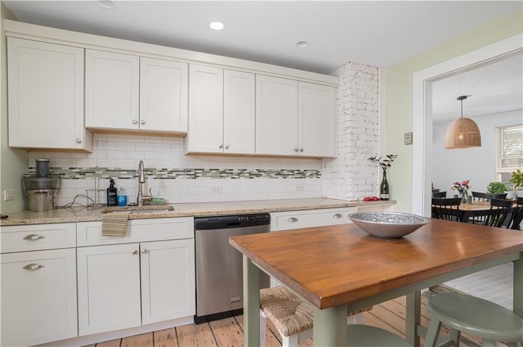23 Holland St #2 - Photo 7 of 14