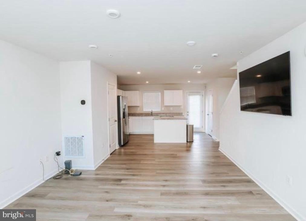 118 Charlotte St - Photo 3 of 23