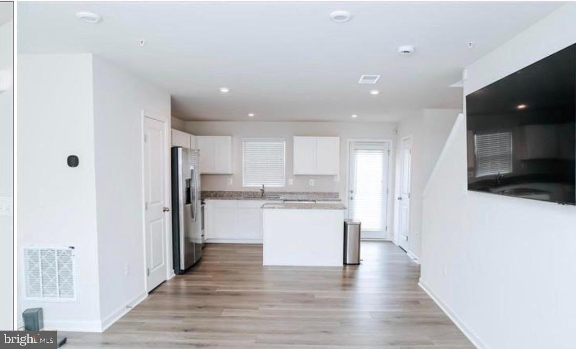 118 Charlotte St - Photo 4 of 23