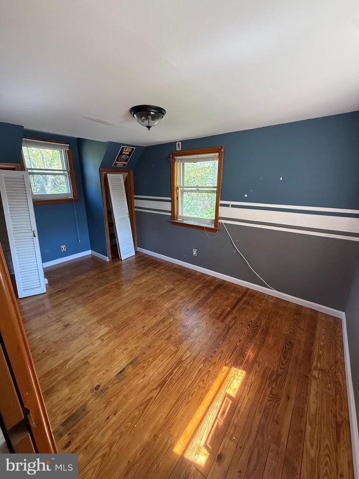 1165 N Tuckahoe Rd - Photo 5 of 5