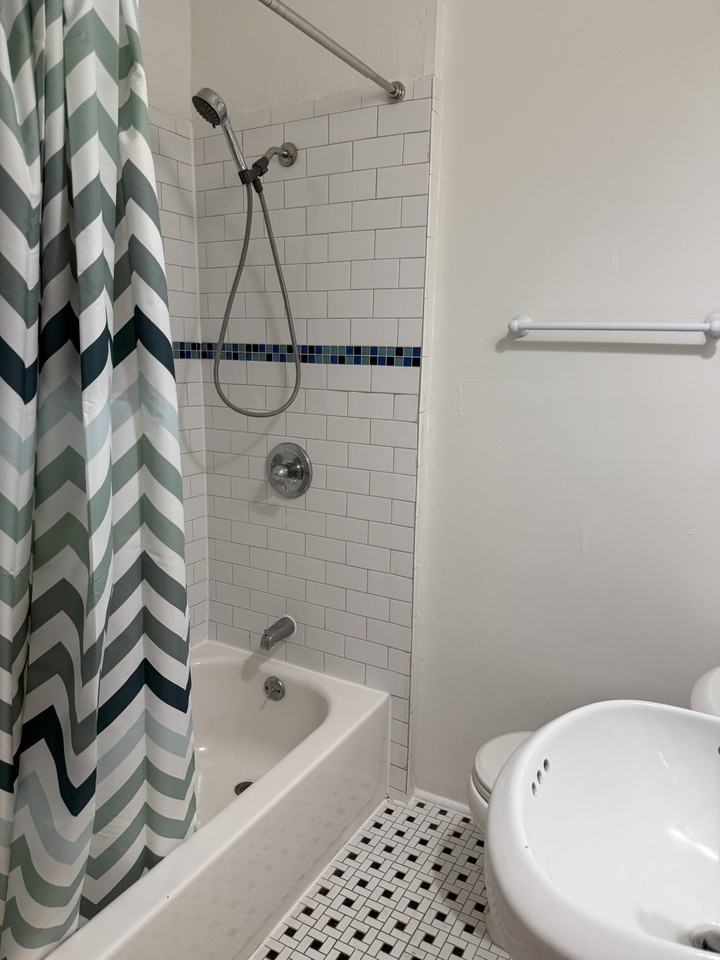 23 South Hollywood Avenue #1 - Photo 7 of 15