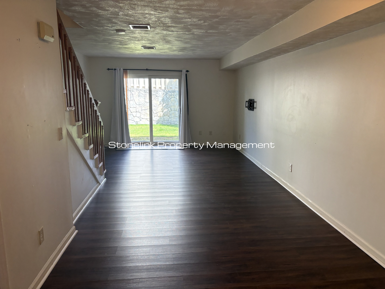 35 Dale Ave #H - Photo 5 of 15