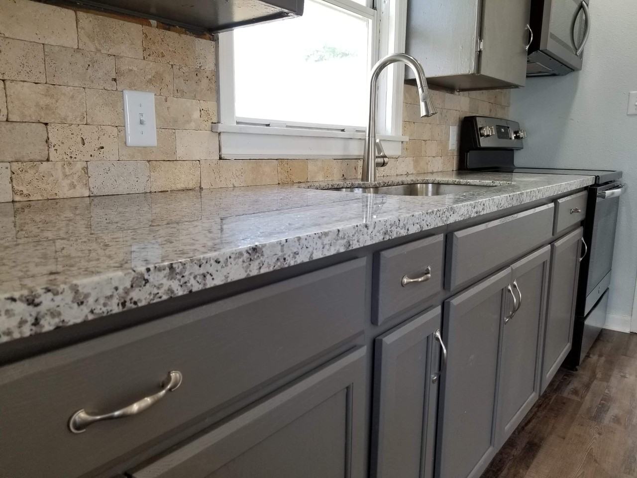 328 Residence St - Photo 3 of 15