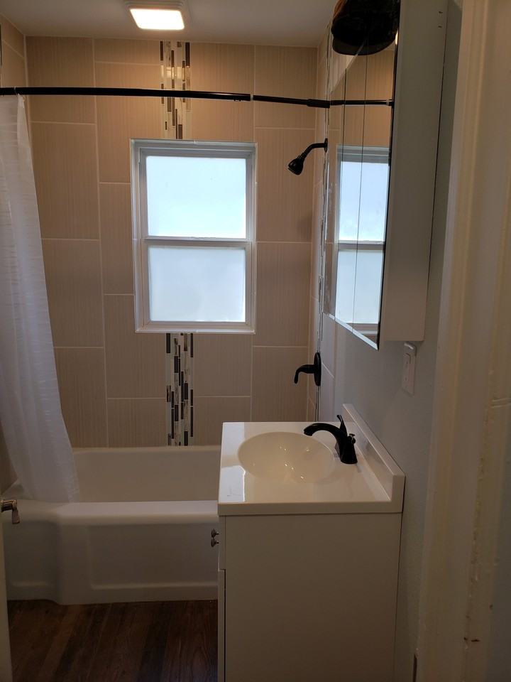 328 Residence St - Photo 5 of 15