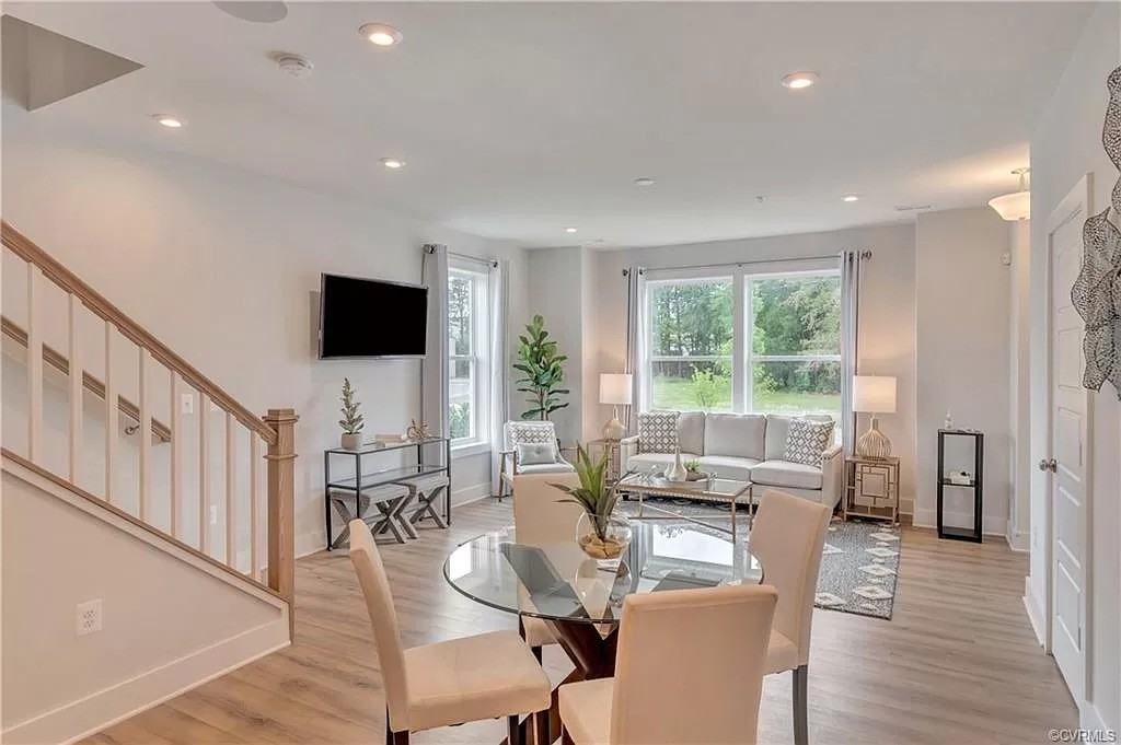 2743 St Elias Dr #A - Photo 5 of 18