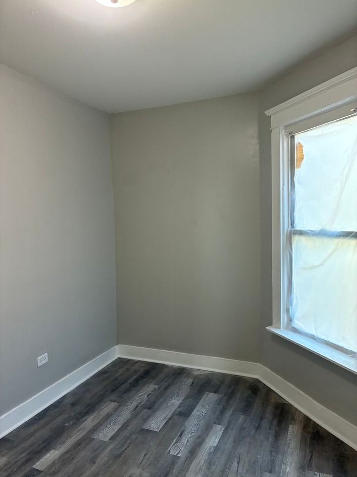 6952 S. Ada St. - Photo 4 of 19
