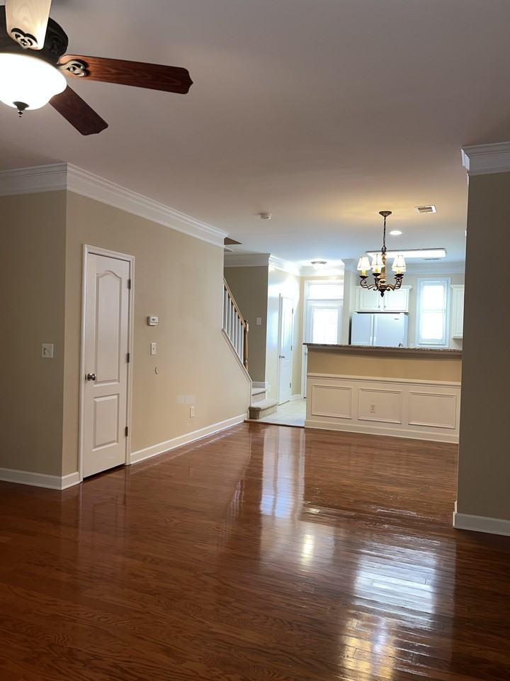 175 Singleton Road - Photo 4 of 31