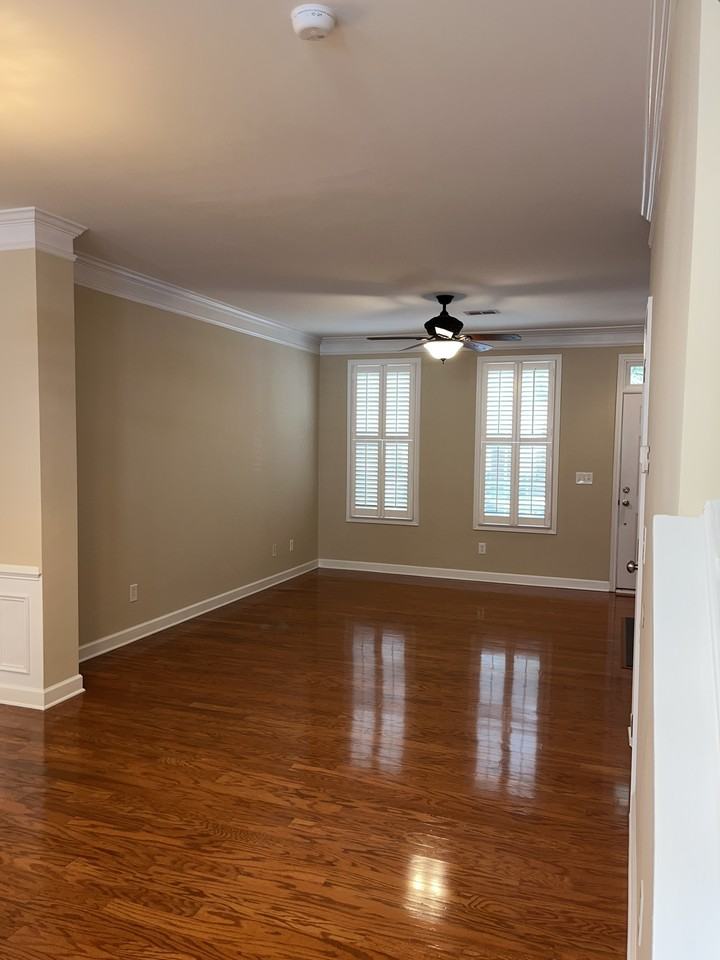 175 Singleton Road - Photo 5 of 31