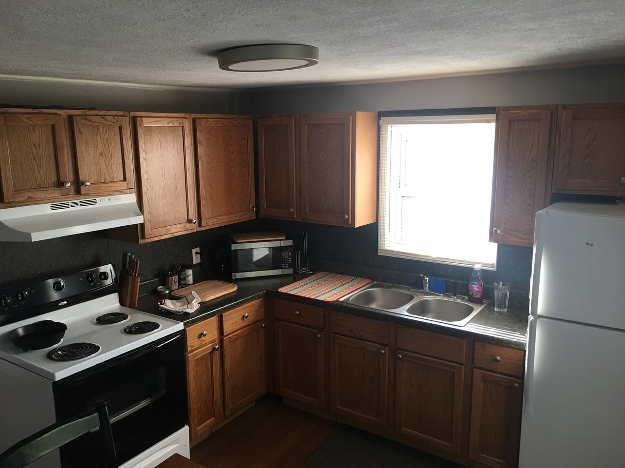 205 N Mill St #4 - Photo 5 of 6