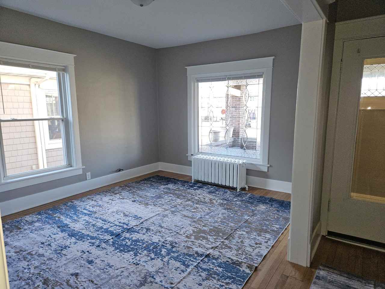 720 Broad St #2 - Photo 5 of 24