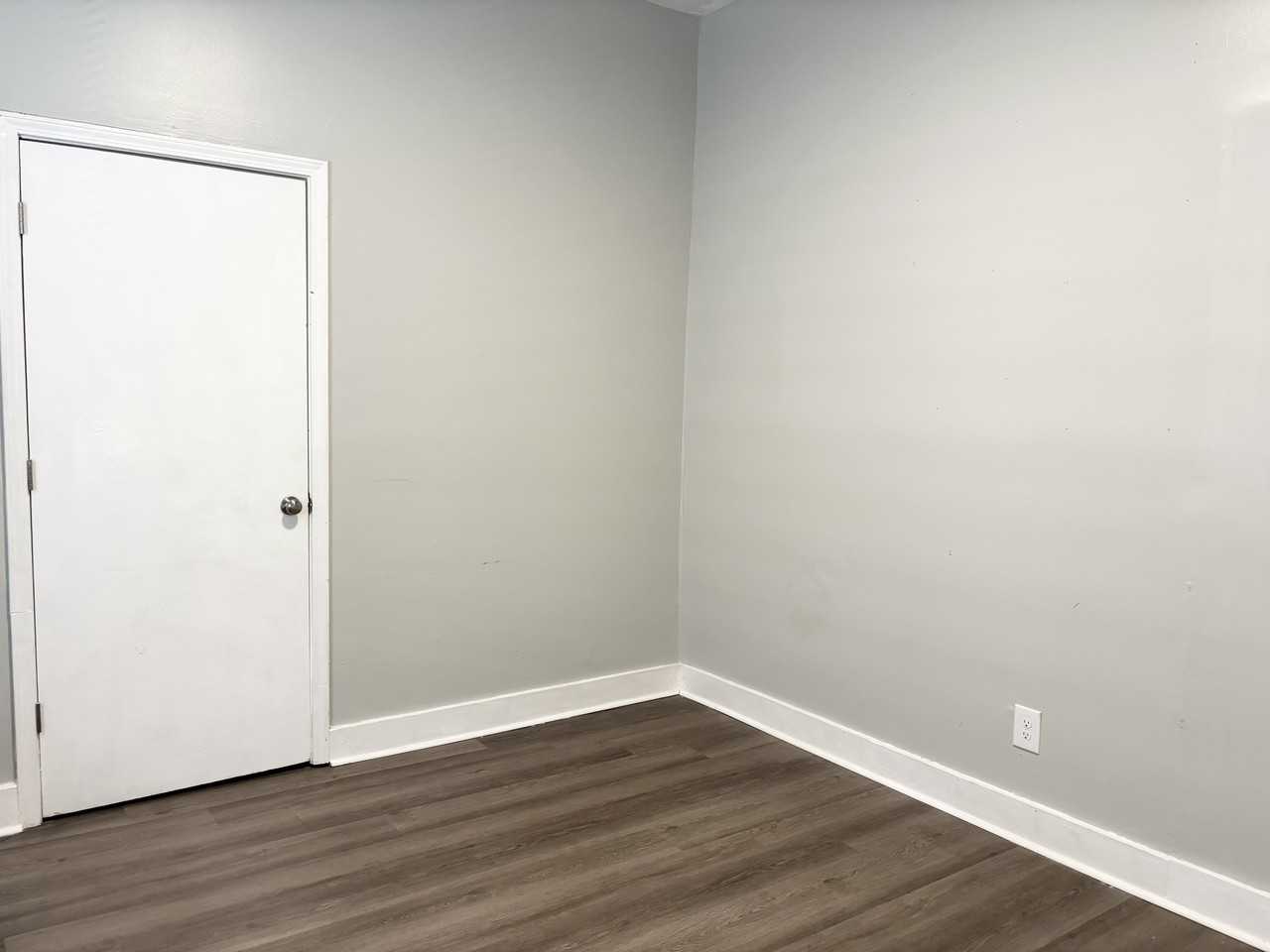 4113 S 5th St #1 - Photo 5 of 10