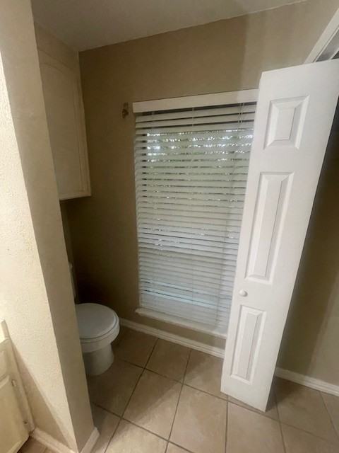 5165 Middlecoff Rd #8 - Photo 3 of 21