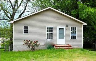 featured image of 465 Valley St