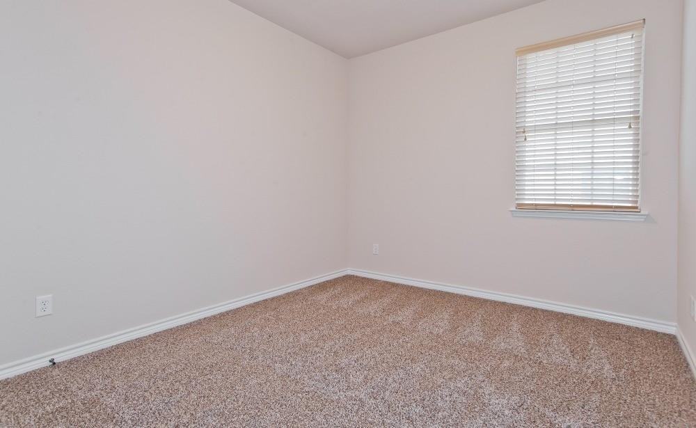 506 Port Royale Way - Photo 7 of 19