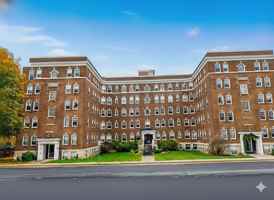 featured image of 17 Church St