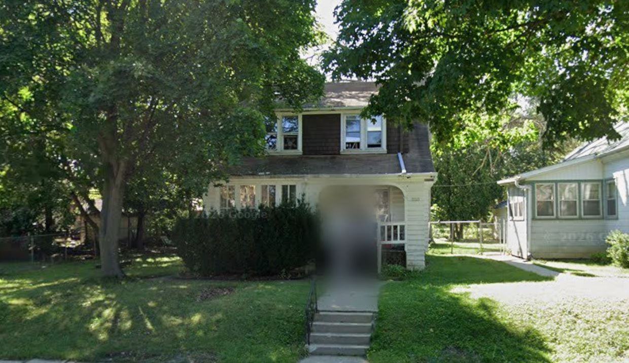 5523 N 38th St - Photo 2 of 2