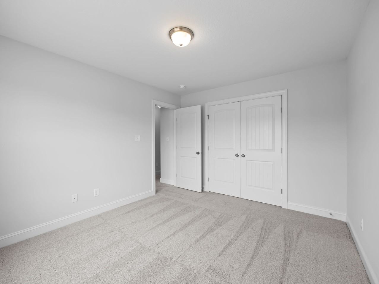 902 Miranda Ct - Photo 5 of 20