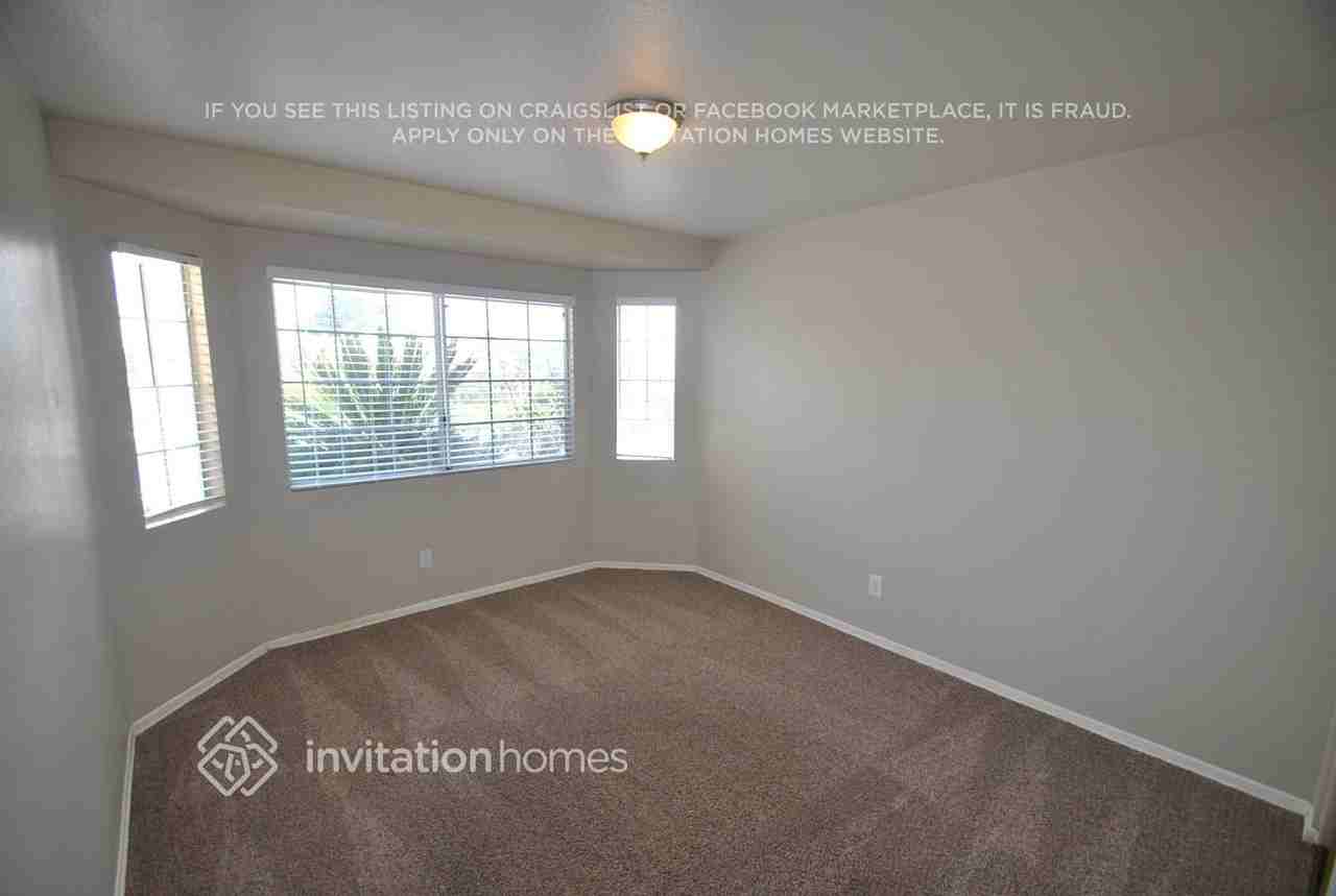 28663 Eridanus Dr - Photo 5 of 12