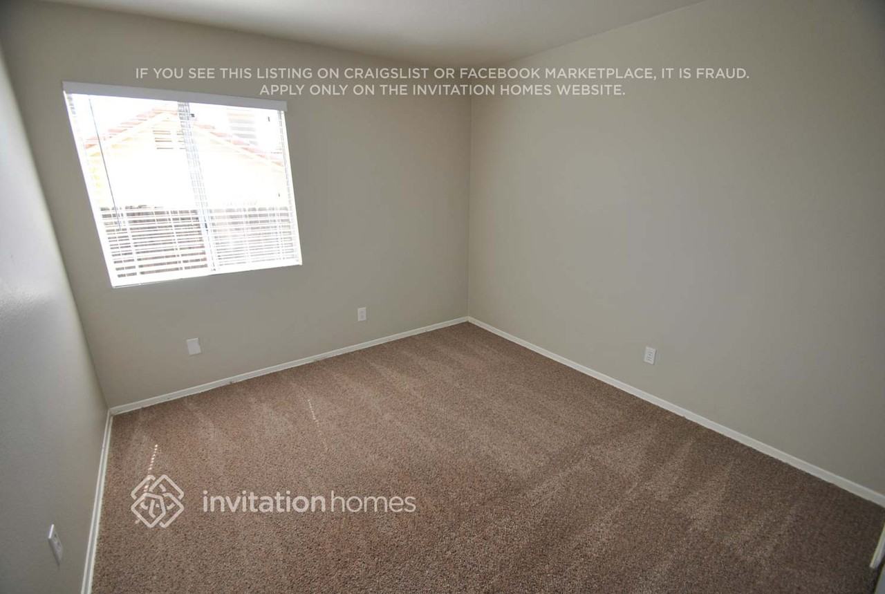 28663 Eridanus Dr - Photo 6 of 12