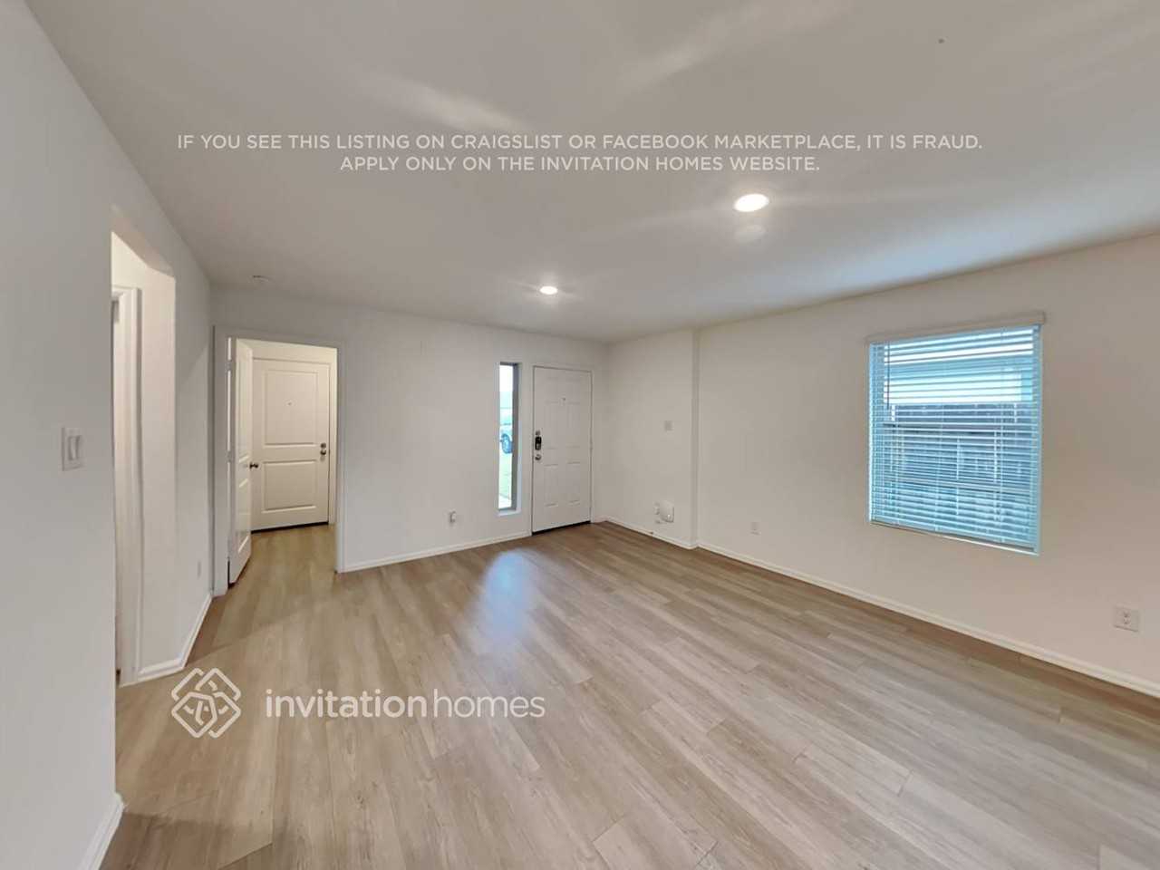 22287 Stoney Ravine Dr - Photo 3 of 18