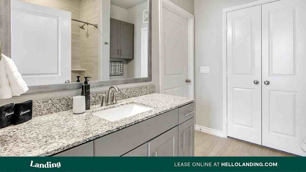 241 North Overlook Drive - Photo 5 of 50
