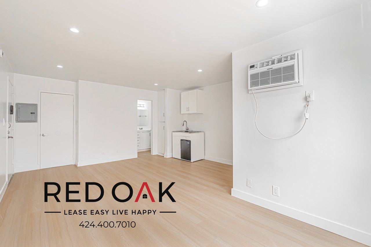 1840 Pomeroy Ave - Photo 2 of 11