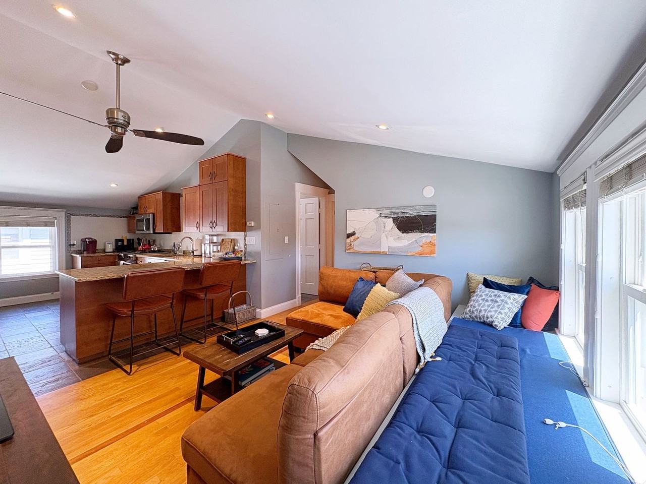 247 Savin Hill Ave #1238059P - Photo 3 of 17