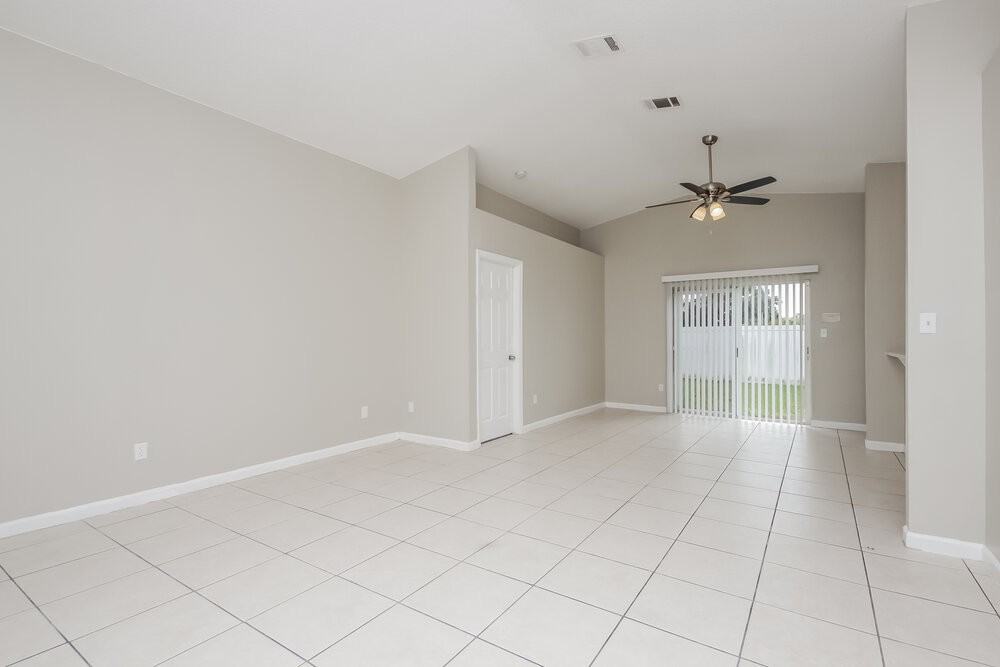 2872 Woodruff Dr - Photo 5 of 16