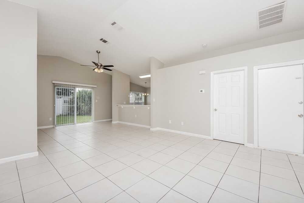 2872 Woodruff Dr - Photo 6 of 16