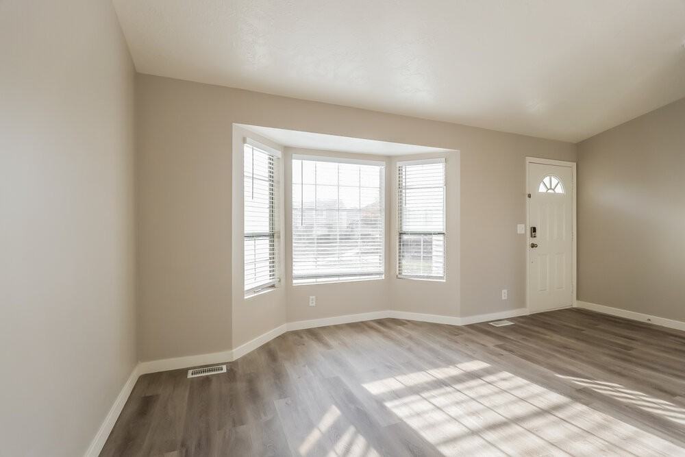 3986 Ws - Photo 7 of 19