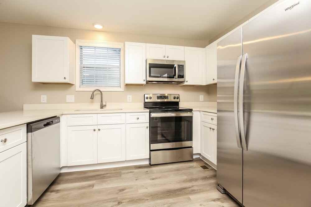 5921 Belle Oaks Pl - Photo 6 of 17