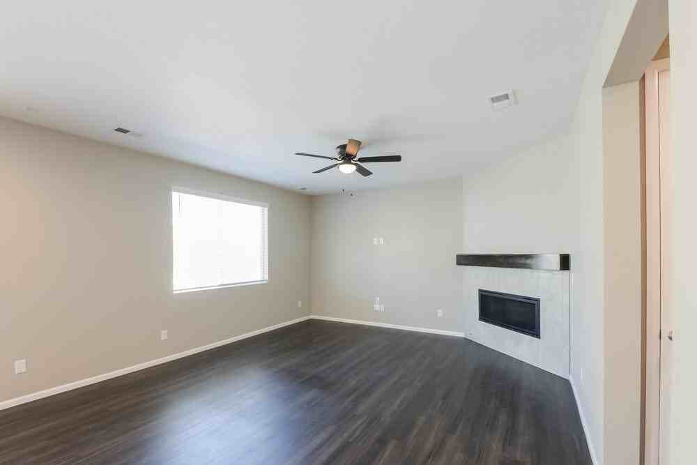 3565 Makley Cir - Photo 5 of 17