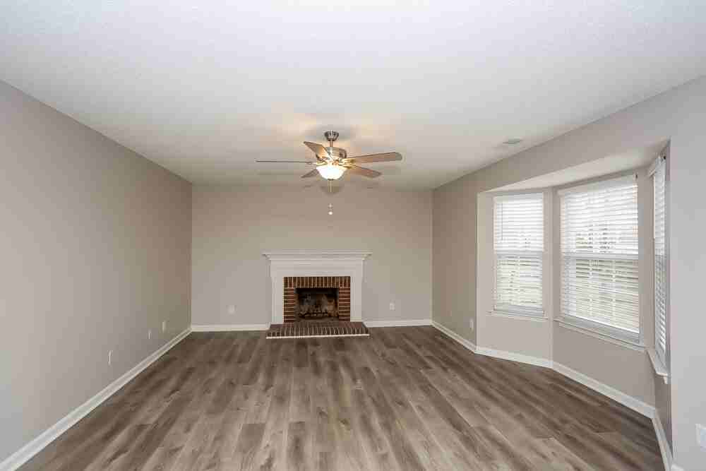 6707 Sweetfield Dr - Photo 4 of 15
