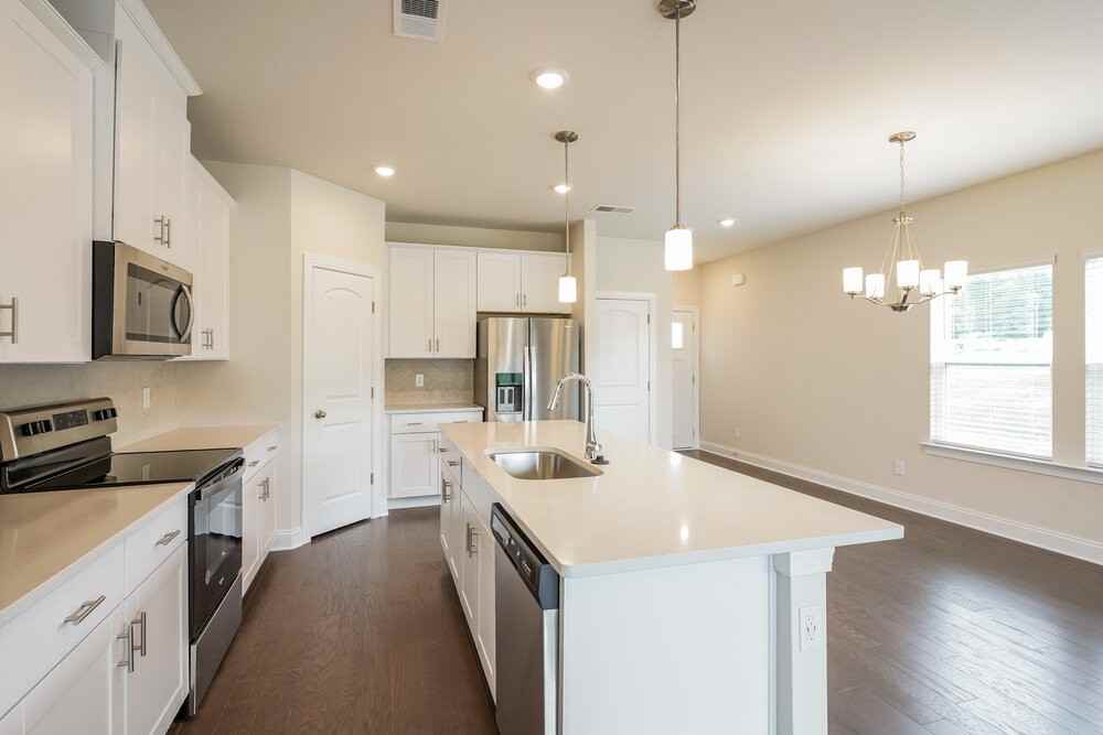 1701 Tahoma Dr - Photo 7 of 17