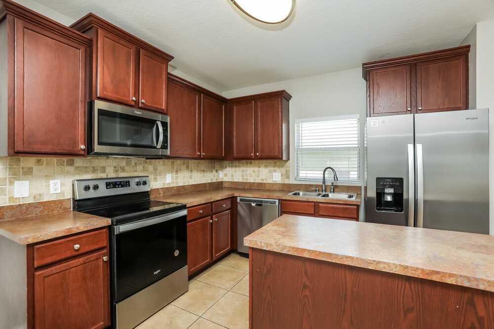 7206 Rafanelli Ct - Photo 6 of 16