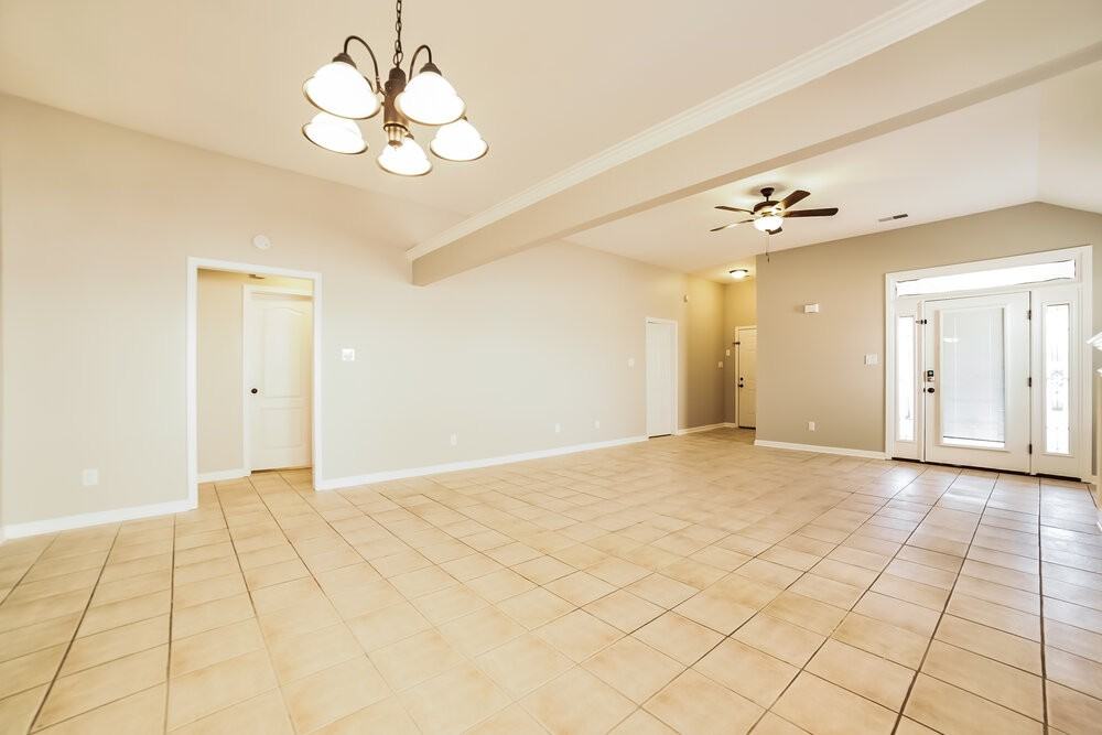 3800 Lake Village Cv - Photo 5 of 16