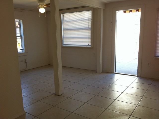 Grandview Manor - Photo 6 of 9