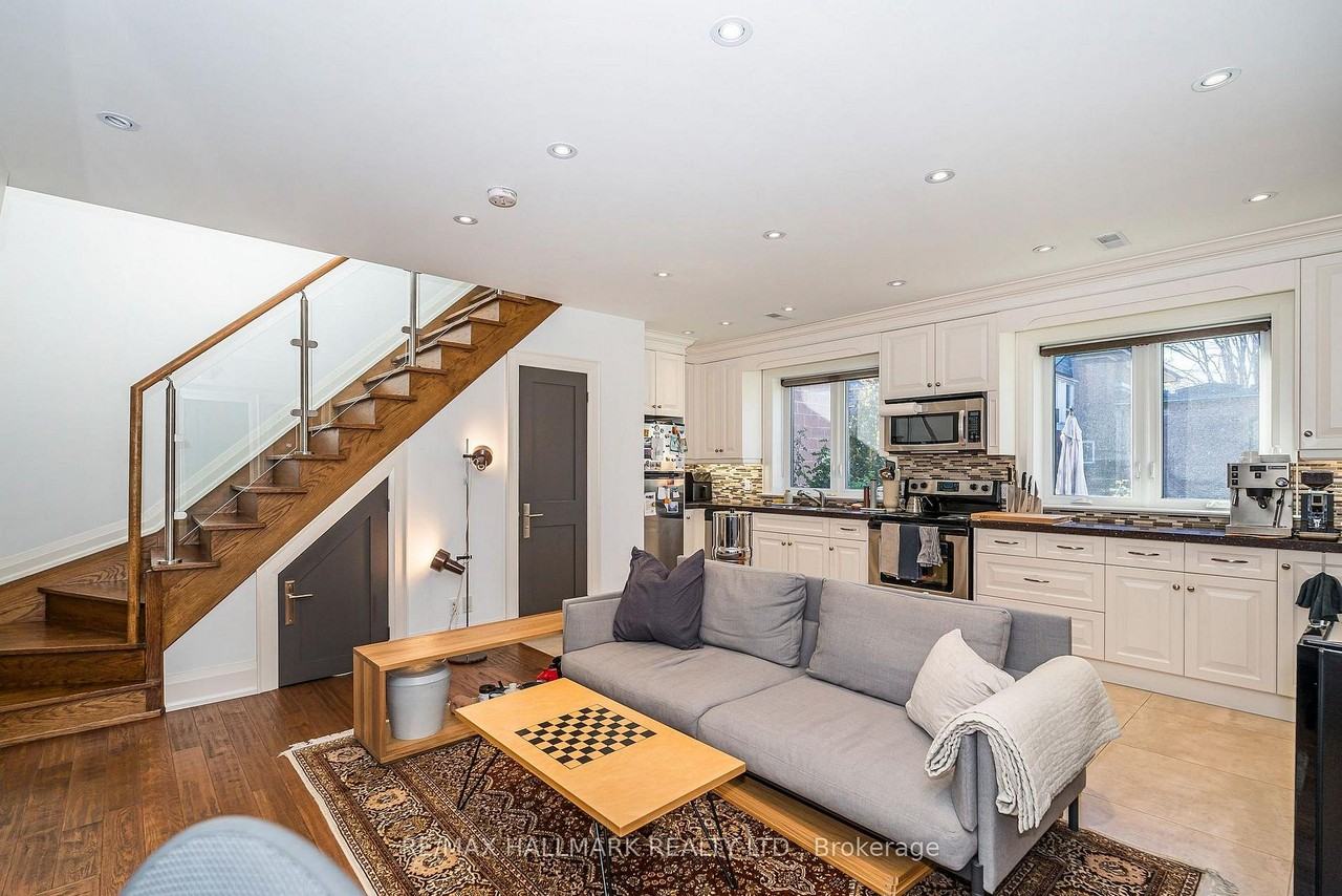 153 Rusholme Road - Photo 4 of 32