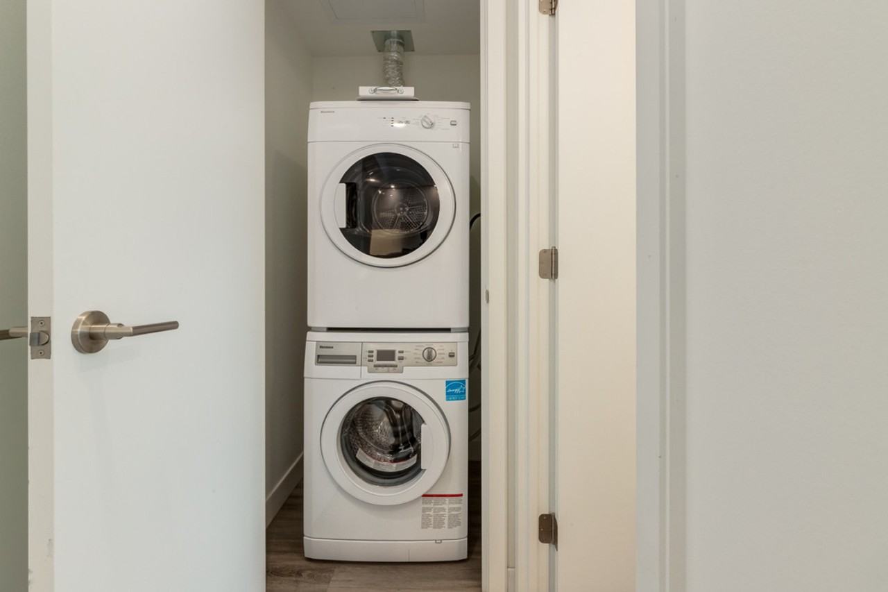 1650 Granville St #1284632P - Photo 7 of 12