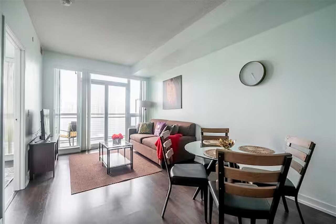 89 Dunfield Ave #1345773P - Photo 4 of 31
