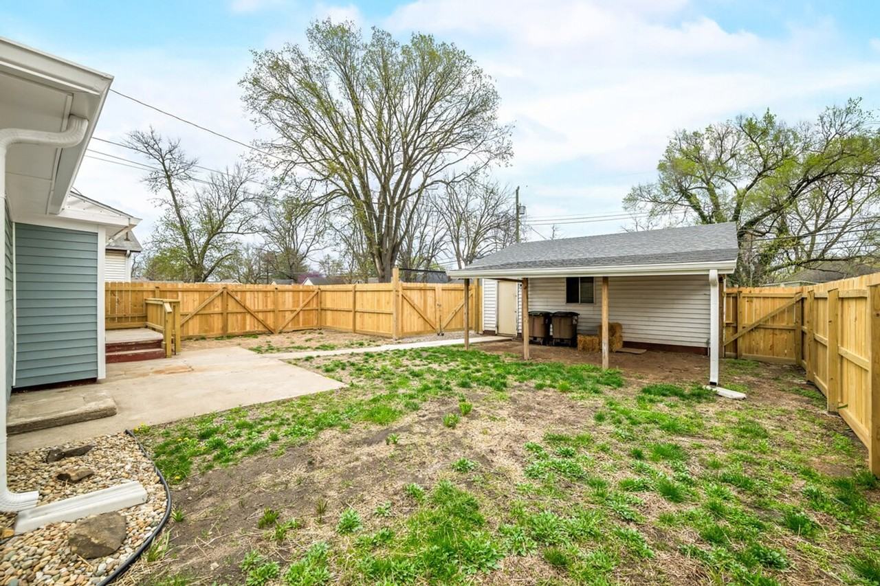 1019 Central Ave #1397948P - Photo 4 of 50