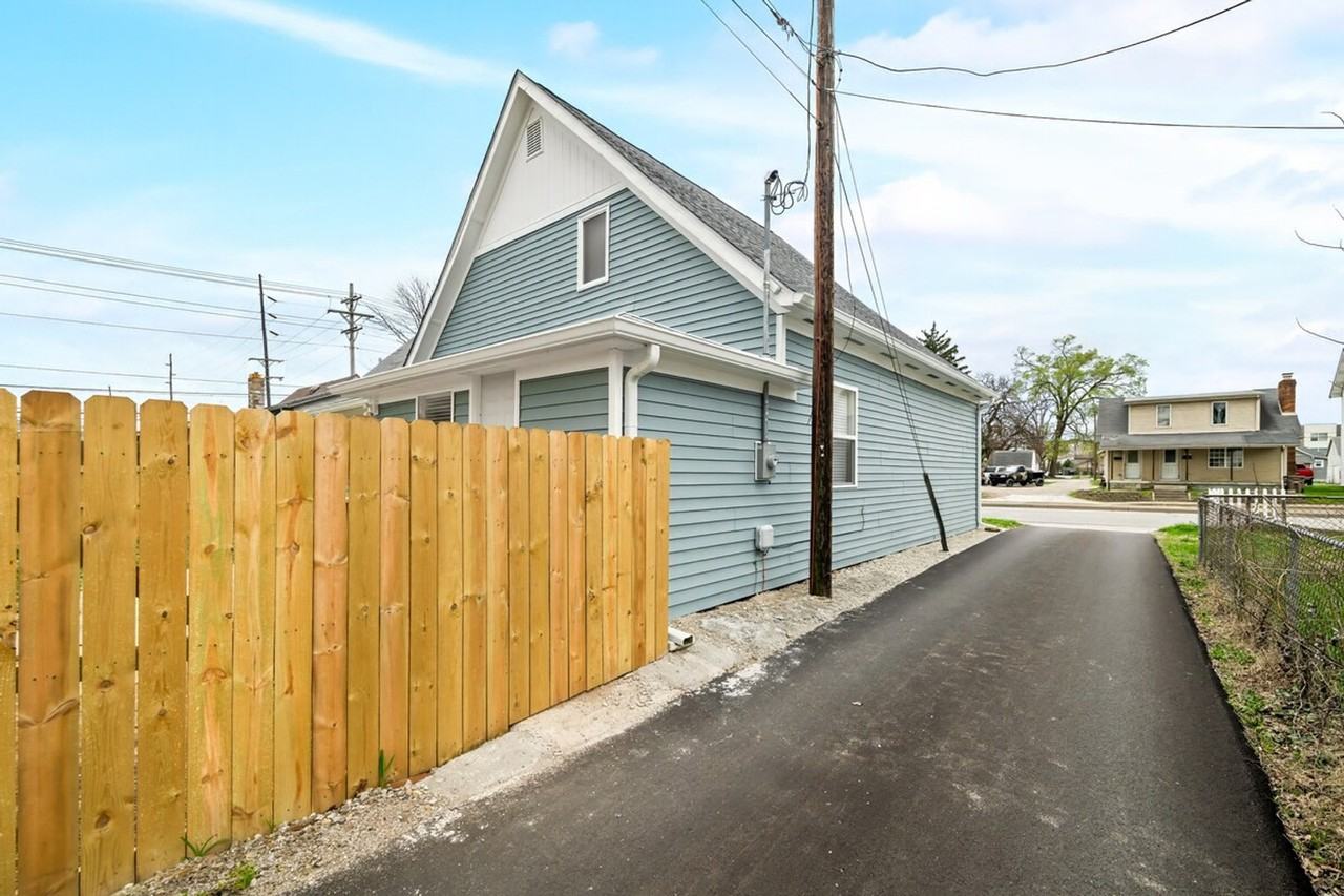1019 Central Ave #1397948P - Photo 7 of 50