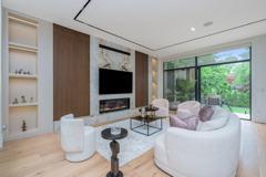 283 Bessborough Dr - Photo 1 of 1
