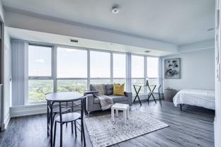 670 Parliament St - Photo 1 of 1