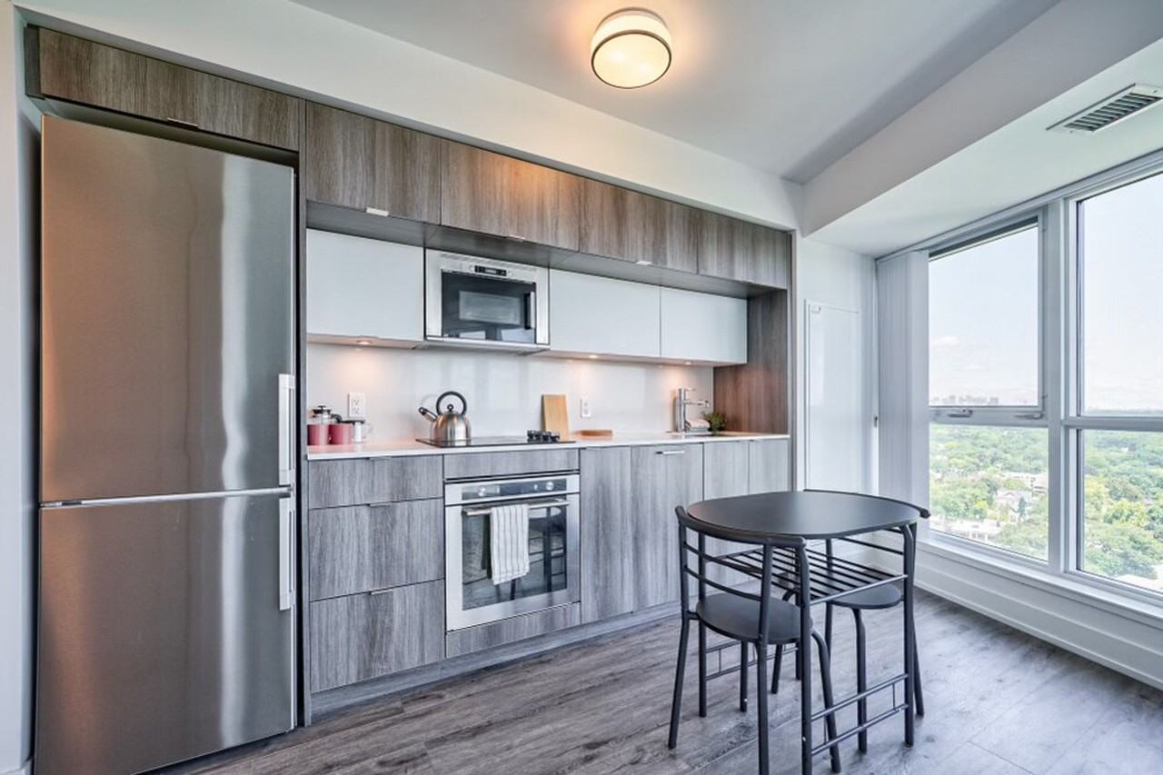 670 Parliament St #1513103P - Photo 7 of 14