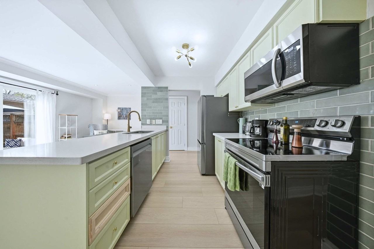 803 Hyde Rd #1532596P - Photo 7 of 31