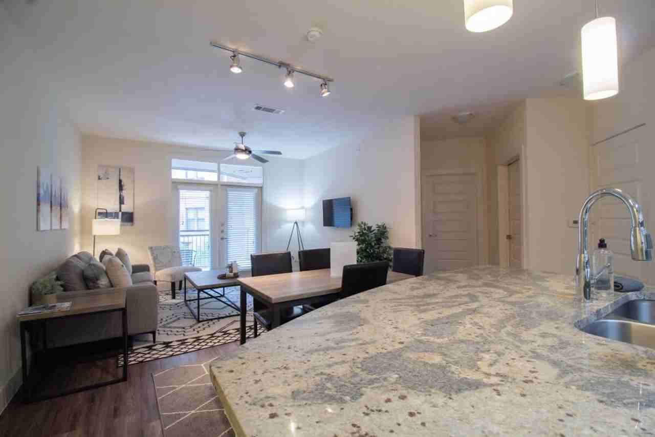 5880 Inwood Dr #1013451P - Photo 5 of 19