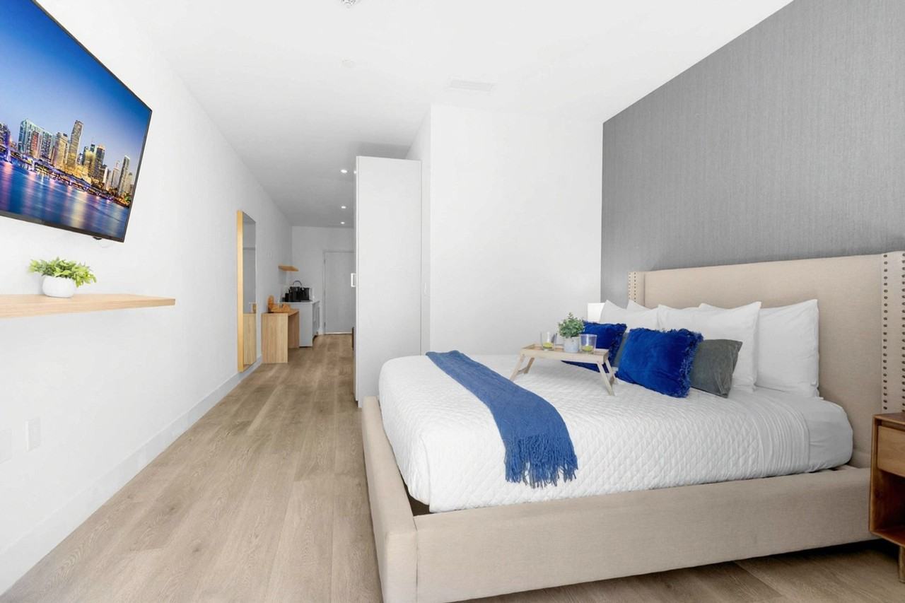 229 Sw 9th St #1533531P - Photo 6 of 15